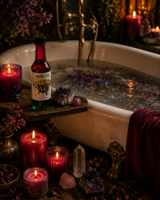 Load image into Gallery viewer, Bring Back Luck Bath Oil (Removes Evil and Jinxes, Drawing, Good Luck, Money, Fortune, Attraction)