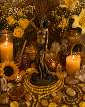 Load image into Gallery viewer, Oshun Statue (Love, Prosperity, Fertility, Healing)