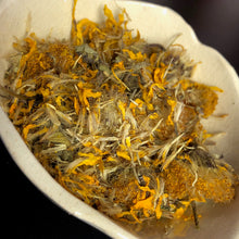 Load image into Gallery viewer, Arnica Flowers (Psychic Powers, Protection, Get Away, Anti Theft)