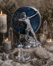 Load image into Gallery viewer, Diana Goddess Statue (Crossroads, Hunters, Moon, Fertility, Childbirth, Countryside)
