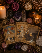 Load image into Gallery viewer, Medusa's Tarot (Divination, Fortune Telling, Psychic Development)
