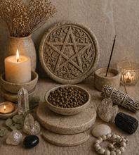 Load image into Gallery viewer, Allspice, Whole (Money, Business, Positive Change, Courage, Strength)
