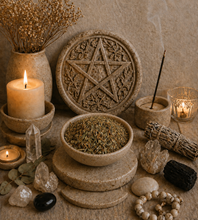Load image into Gallery viewer, Cleavers Herb (Commitment, Protection, Relationships)
