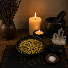 Load image into Gallery viewer, Black Nightshade, **POISON** (Hecate, Spirit Communication, Shadow Work)
