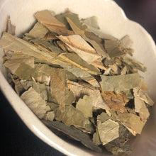 Load image into Gallery viewer, Lotus Leaf (Love, Protection, Moon Magic, Fertility)
