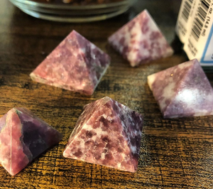 Lepidolite Pyramids (Relaxation, Calms, Anti Stress)